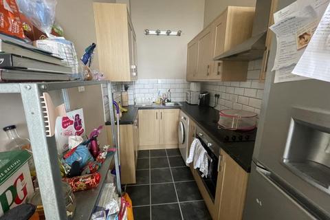 2 bedroom flat for sale, Flat 93, Stanford House, Princess Margaret Road, East Tilbury, Tilbury, Essex