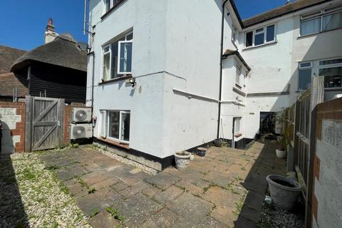 1 bedroom maisonette for sale, 137B Minnis Road, Birchington, Kent