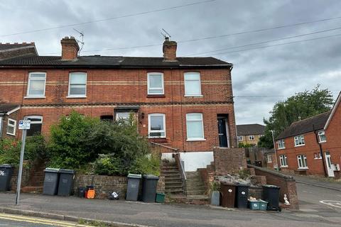 32 Baltic Road, Tonbridge, TN9 2LZ