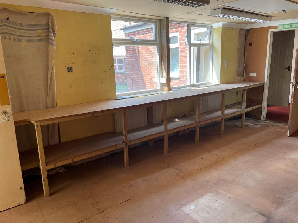 Rear workshop with windows overlooking courtyard