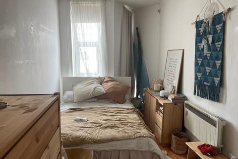 1 bedroom flat for sale, Flat 3, 4 Pelham Place, Pelham Road, Seaford, East Sussex