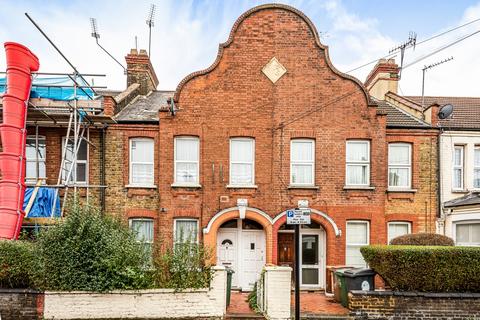 1 bedroom flat to rent, Bloxhall Road London E10