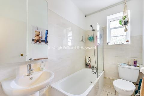 1 bedroom flat to rent, Haverstock Hill Belsize Park NW3