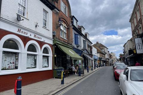 Shop to rent, High Street, Hythe, CT21