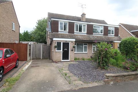 3 bedroom semi-detached house for sale, Tophall Drive, Leicester LE8