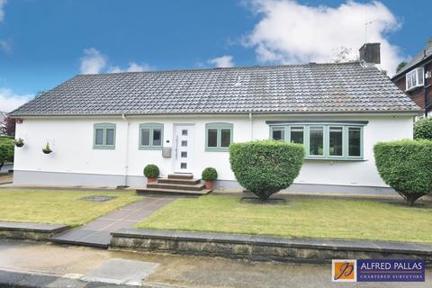 4 bedroom detached bungalow for sale, Langport Road, Ashbrooke