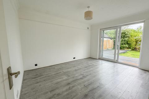 380a Ashingdon Road, Rochford, SS4 3DY