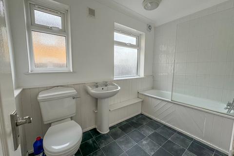 380a Ashingdon Road, Rochford, SS4 3DY
