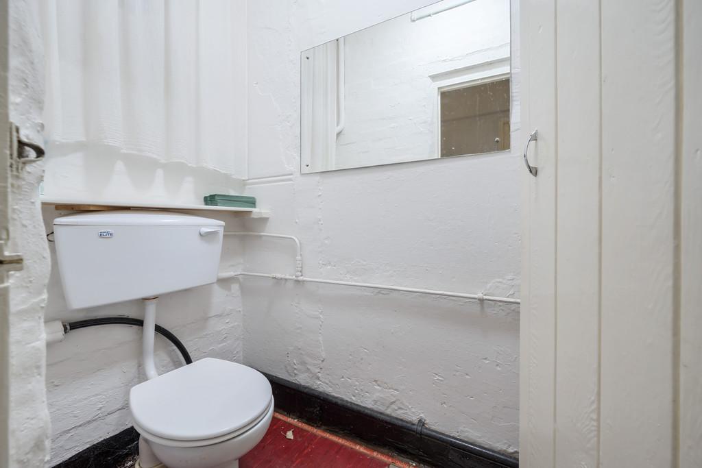 Over Beck WC