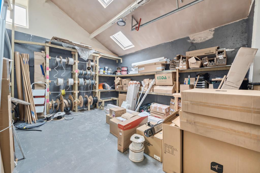 Over Beck Showroom