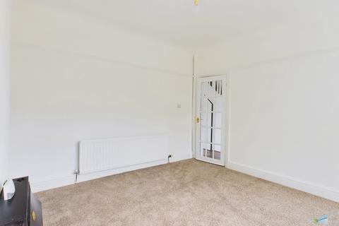 24 Barlow Avenue, Wirral, CH63 7LU