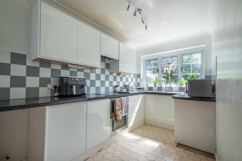 10 Brookfields Close, Newmarket, CB8 7DY