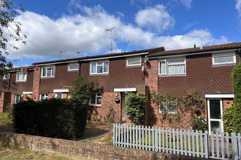 3 bedroom terraced house for sale, Waldby Court, Bewbush, Crawley