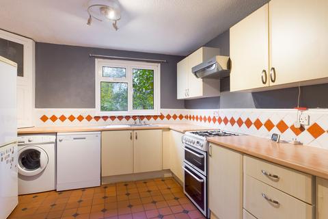 3 bedroom terraced house for sale, Waldby Court, Bewbush, Crawley