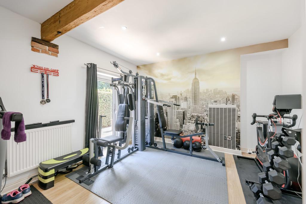 Gym / Bed 5