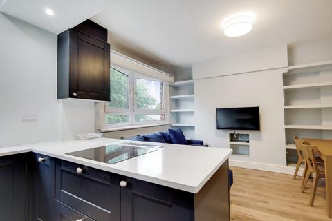 2 bedroom flat for sale, Neckinger Estate, Bermondsey