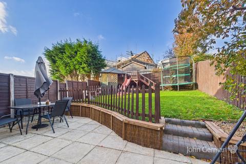 undefined, Meynell Close, Burton-on-Trent