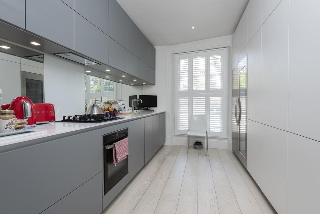 16 Sydney Mews Kit