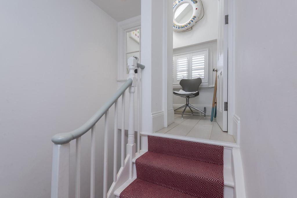 16 Sydney Mews Study