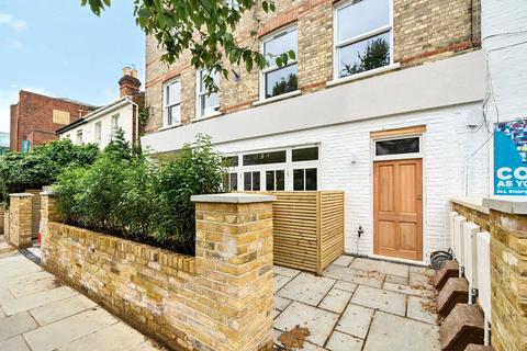 1 bedroom flat for sale, Church Road, Teddington, TW11