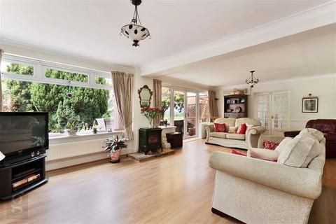 4 bedroom detached house for sale, Wellington Heath, Ledbury