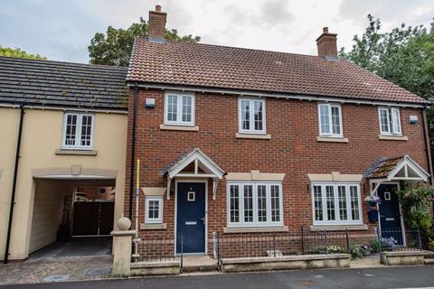 4 Bartletts Elm, Langport, TA10 9BS