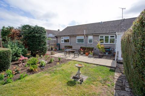 3 bedroom bungalow for sale, Stanchester Way, Curry Rivel