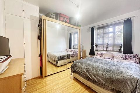 3 bedroom apartment for sale, Burnt Oak Broadway, Edgware