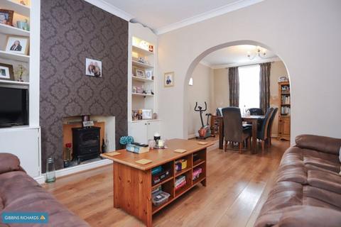 3 bedroom end of terrace house for sale, Grays Road, Taunton