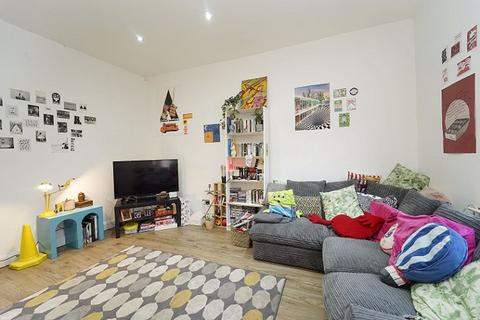 41 Harold Mount, Leeds, LS6 1PW