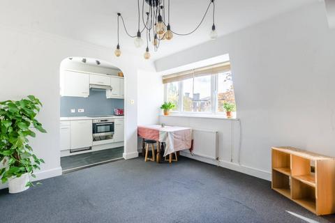 1 bedroom flat for sale, Cedars Road, Clapham, London, SW4