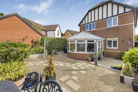 4 bedroom detached house for sale, Randolph Road, Bromley, Kent
