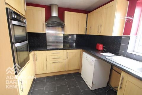 4 bedroom semi-detached house for sale, Kensington Close, Milnrow, Rochdale OL16