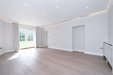 2 bedroom apartment for sale, Randolph Avenue, London