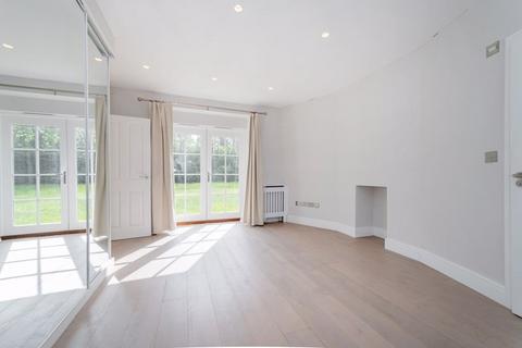 2 bedroom apartment for sale, Randolph Avenue, London