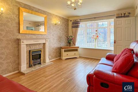 2 bedroom detached bungalow for sale, Pebblemill Close, Cannock, WS11 6UU