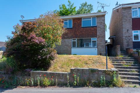 3 bedroom end of terrace house for sale, Allendale Close, Sandhurst GU47