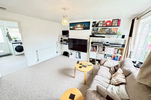 3 bedroom end of terrace house for sale, Fontwell Close, Rustington