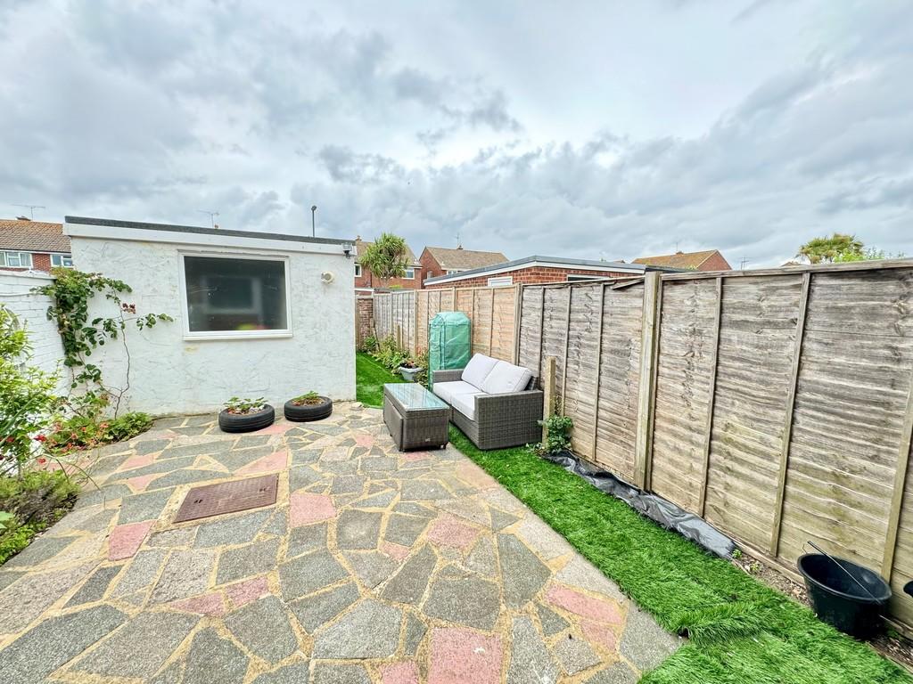35 Fontwell Close Rear Garden