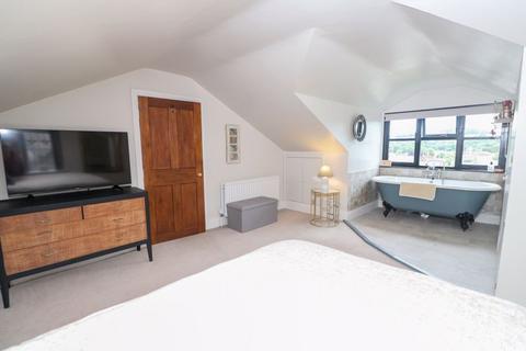 11 Dean Street, Hexham, NE46 1HG