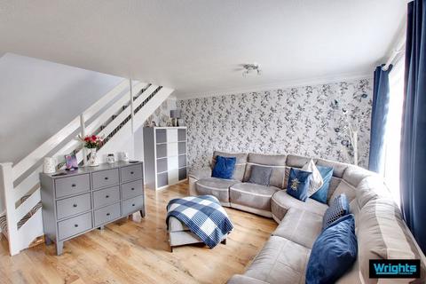 3 bedroom terraced house for sale, Phipps Close, Westbury