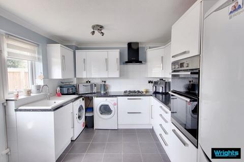 3 bedroom terraced house for sale, Phipps Close, Westbury