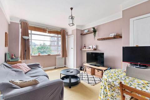 1 bedroom apartment for sale, Du Cane Court Balham High Road SW17 7JQ