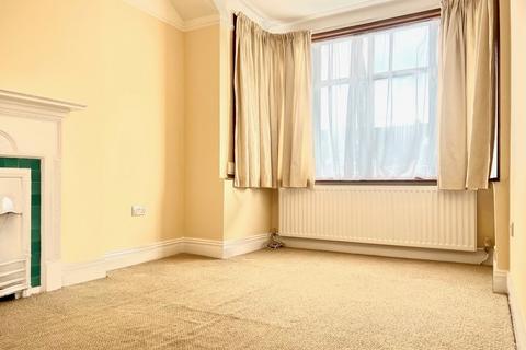 1 bedroom flat to rent, Risingholme Road, Harrow