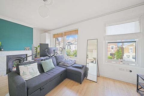 2 bedroom apartment for sale, Alexandra Road, London N8