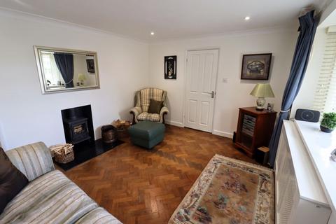 3 bedroom semi-detached house for sale, Chestnut Crescent, Bletchley, Milton Keynes