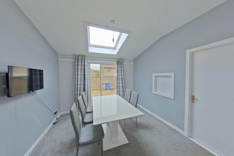 3 bedroom semi-detached house for sale, Stroma Road, Thurso