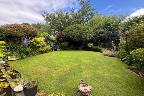 4 Hillside Avenue, Endon, Stoke-on-trent, ST9 9HH