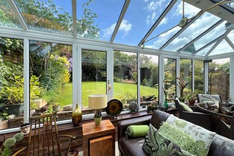 4 Hillside Avenue, Endon, Stoke-on-trent, ST9 9HH