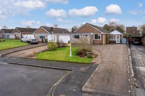 3 bedroom detached bungalow to rent, Amberley Close, Ladybridge, Bolton. * AVAILABLE NOW*
